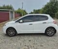 Білий Пежо 208, об'ємом двигуна 1 л та пробігом 135 тис. км за 5100 $, фото 1 на Automoto.ua