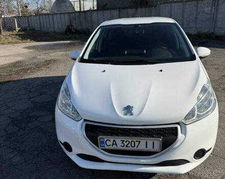 Белый Пежо 208, объемом двигателя 1 л и пробегом 109 тыс. км за 5400 $, фото 8 на Automoto.ua