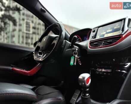 Белый Пежо 208, объемом двигателя 1.6 л и пробегом 137 тыс. км за 6990 $, фото 48 на Automoto.ua