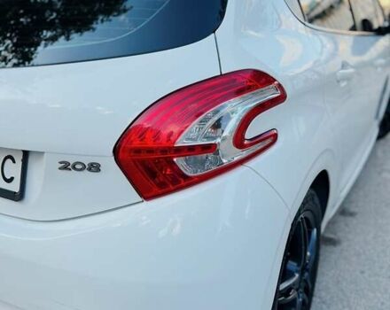 Белый Пежо 208, объемом двигателя 1.56 л и пробегом 175 тыс. км за 7900 $, фото 31 на Automoto.ua