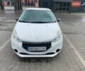 Белый Пежо 208, объемом двигателя 1.4 л и пробегом 177 тыс. км за 7500 $, фото 1 на Automoto.ua