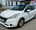 Білий Пежо 208, об'ємом двигуна 1.2 л та пробігом 118 тис. км за 6190 $, фото 1 на Automoto.ua