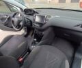 Білий Пежо 208, об'ємом двигуна 1.2 л та пробігом 92 тис. км за 7500 $, фото 13 на Automoto.ua