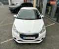 Белый Пежо 208, объемом двигателя 1 л и пробегом 102 тыс. км за 5500 $, фото 3 на Automoto.ua