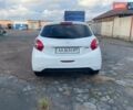 Пежо 208 2013 в Житомире на Automoto.ua Белый Пежо 208, объемом двигателя 1.57 л и пробегом 255 тыс. км за 5700 $, фото 1 на Automoto.ua