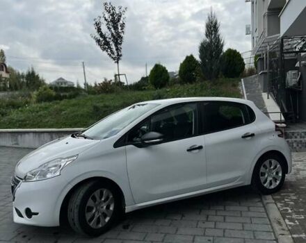 Белый Пежо 208, объемом двигателя 1.4 л и пробегом 186 тыс. км за 6400 $, фото 15 на Automoto.ua