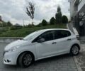 Белый Пежо 208, объемом двигателя 1.4 л и пробегом 186 тыс. км за 6400 $, фото 15 на Automoto.ua