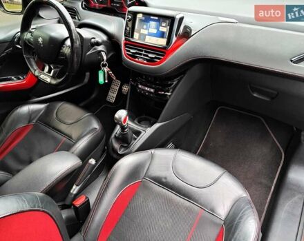 Белый Пежо 208, объемом двигателя 1.6 л и пробегом 137 тыс. км за 6990 $, фото 47 на Automoto.ua