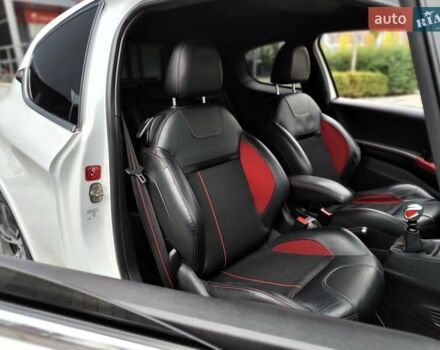 Білий Пежо 208, об'ємом двигуна 1.6 л та пробігом 137 тис. км за 6990 $, фото 28 на Automoto.ua