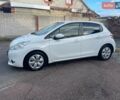 Пежо 208 2013 в Житомире на Automoto.ua Белый Пежо 208, объемом двигателя 1.57 л и пробегом 255 тыс. км за 5700 $, фото 9 на Automoto.ua