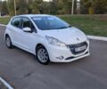Белый Пежо 208, объемом двигателя 1.4 л и пробегом 153 тыс. км за 6713 $, фото 1 на Automoto.ua