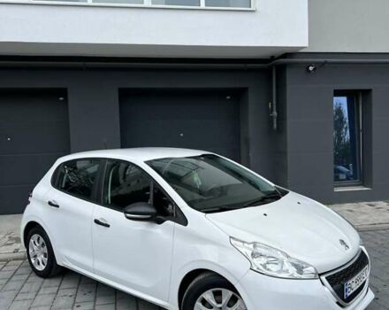 Белый Пежо 208, объемом двигателя 1.4 л и пробегом 186 тыс. км за 6400 $, фото 8 на Automoto.ua