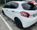 Белый Пежо 208, объемом двигателя 1 л и пробегом 68 тыс. км за 5700 $, фото 40 на Automoto.ua