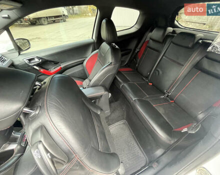 Белый Пежо 208, объемом двигателя 1.6 л и пробегом 183 тыс. км за 7350 $, фото 12 на Automoto.ua