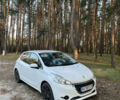 Білий Пежо 208, об'ємом двигуна 1.2 л та пробігом 119 тис. км за 6500 $, фото 1 на Automoto.ua