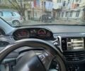 Пежо 208 2013 в Одессе на Automoto.ua Белый Пежо 208, объемом двигателя 1.56 л и пробегом 190 тыс. км за 4999 $, фото 6 на Automoto.ua