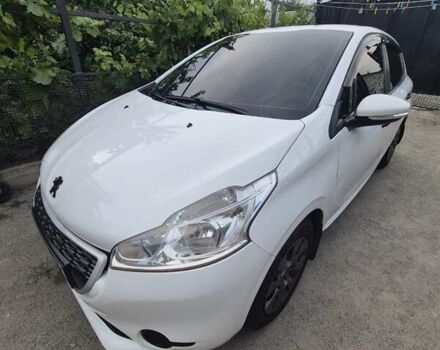Білий Пежо 208, об'ємом двигуна 1 л та пробігом 135 тис. км за 5100 $, фото 9 на Automoto.ua