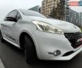 Белый Пежо 208, объемом двигателя 1.6 л и пробегом 137 тыс. км за 6990 $, фото 31 на Automoto.ua