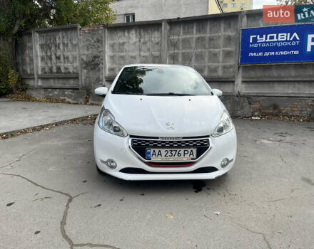 Белый Пежо 208, объемом двигателя 1.6 л и пробегом 183 тыс. км за 7350 $, фото 7 на Automoto.ua