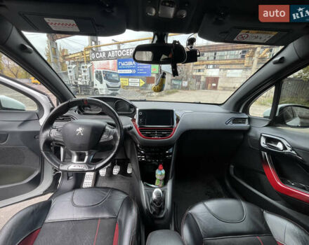 Белый Пежо 208, объемом двигателя 1.6 л и пробегом 183 тыс. км за 7350 $, фото 13 на Automoto.ua