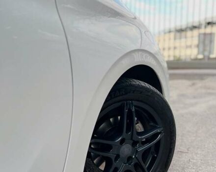 Белый Пежо 208, объемом двигателя 1.56 л и пробегом 175 тыс. км за 7900 $, фото 5 на Automoto.ua