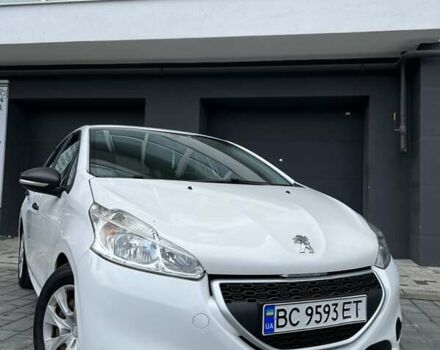 Белый Пежо 208, объемом двигателя 1.4 л и пробегом 186 тыс. км за 6400 $, фото 4 на Automoto.ua