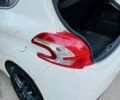 Белый Пежо 208, объемом двигателя 1.56 л и пробегом 175 тыс. км за 7900 $, фото 26 на Automoto.ua