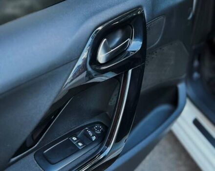 Белый Пежо 208, объемом двигателя 1.56 л и пробегом 175 тыс. км за 7900 $, фото 11 на Automoto.ua