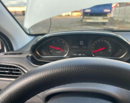 Пежо 208 2013 в Житомире на Automoto.ua Белый Пежо 208, объемом двигателя 1.6 л и пробегом 255 тыс. км за 5700 $, фото 8 на Automoto.ua