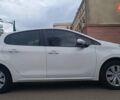 Білий Пежо 208, об'ємом двигуна 1.2 л та пробігом 92 тис. км за 7500 $, фото 19 на Automoto.ua