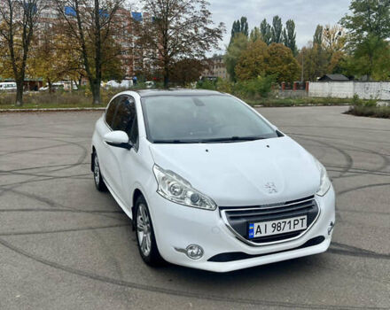 Білий Пежо 208, об'ємом двигуна 1.6 л та пробігом 77 тис. км за 8800 $, фото 1 на Automoto.ua