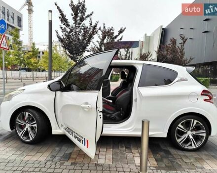 Білий Пежо 208, об'ємом двигуна 1.6 л та пробігом 137 тис. км за 6990 $, фото 10 на Automoto.ua
