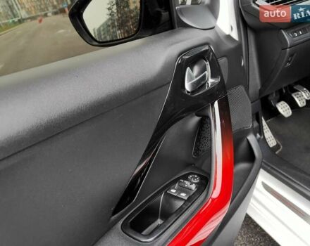 Белый Пежо 208, объемом двигателя 1.6 л и пробегом 137 тыс. км за 6990 $, фото 35 на Automoto.ua