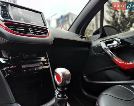 Білий Пежо 208, об'ємом двигуна 1.6 л та пробігом 137 тис. км за 6990 $, фото 39 на Automoto.ua