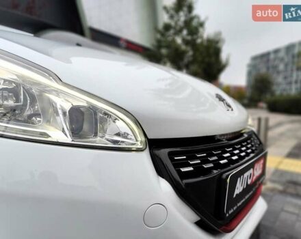 Білий Пежо 208, об'ємом двигуна 1.6 л та пробігом 137 тис. км за 6990 $, фото 33 на Automoto.ua