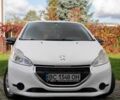 Белый Пежо 208, объемом двигателя 1.4 л и пробегом 187 тыс. км за 5900 $, фото 8 на Automoto.ua