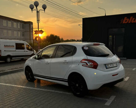 Білий Пежо 208, об'ємом двигуна 1.6 л та пробігом 127 тис. км за 8100 $, фото 5 на Automoto.ua