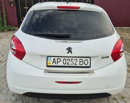 Білий Пежо 208, об'ємом двигуна 1 л та пробігом 135 тис. км за 5100 $, фото 4 на Automoto.ua