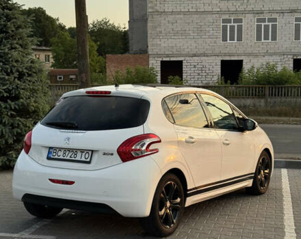 Білий Пежо 208, об'ємом двигуна 1.6 л та пробігом 127 тис. км за 8100 $, фото 8 на Automoto.ua
