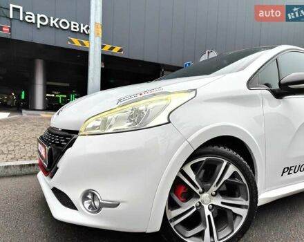 Белый Пежо 208, объемом двигателя 1.6 л и пробегом 137 тыс. км за 6990 $, фото 4 на Automoto.ua