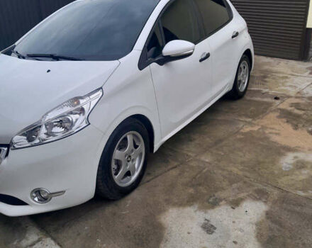 Белый Пежо 208, объемом двигателя 1.4 л и пробегом 164 тыс. км за 7200 $, фото 1 на Automoto.ua