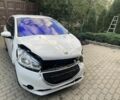Белый Пежо 208, объемом двигателя 1 л и пробегом 91 тыс. км за 3350 $, фото 1 на Automoto.ua