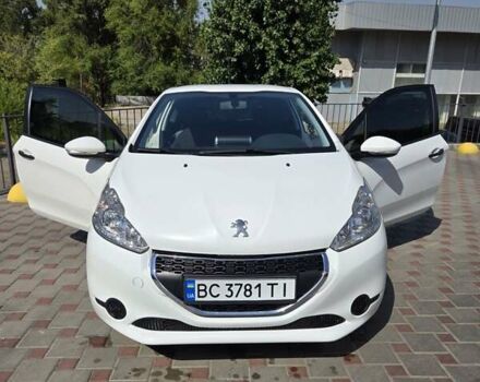 Білий Пежо 208, об'ємом двигуна 1 л та пробігом 135 тис. км за 5000 $, фото 7 на Automoto.ua
