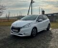 Білий Пежо 208, об'ємом двигуна 1.4 л та пробігом 194 тис. км за 7600 $, фото 1 на Automoto.ua