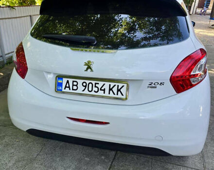 Білий Пежо 208, об'ємом двигуна 1.4 л та пробігом 164 тис. км за 7800 $, фото 2 на Automoto.ua