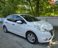 Білий Пежо 208, об'ємом двигуна 1.4 л та пробігом 164 тис. км за 7800 $, фото 1 на Automoto.ua