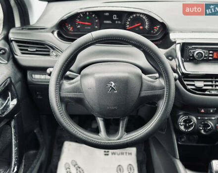 Белый Пежо 208, объемом двигателя 1.4 л и пробегом 180 тыс. км за 6500 $, фото 26 на Automoto.ua