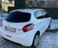 Белый Пежо 208, объемом двигателя 1.4 л и пробегом 74 тыс. км за 9300 $, фото 1 на Automoto.ua