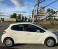 Белый Пежо 208, объемом двигателя 1.2 л и пробегом 105 тыс. км за 8200 $, фото 2 на Automoto.ua