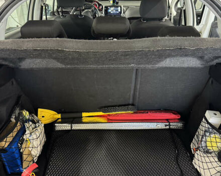 Белый Пежо 208, объемом двигателя 1.2 л и пробегом 105 тыс. км за 8200 $, фото 19 на Automoto.ua